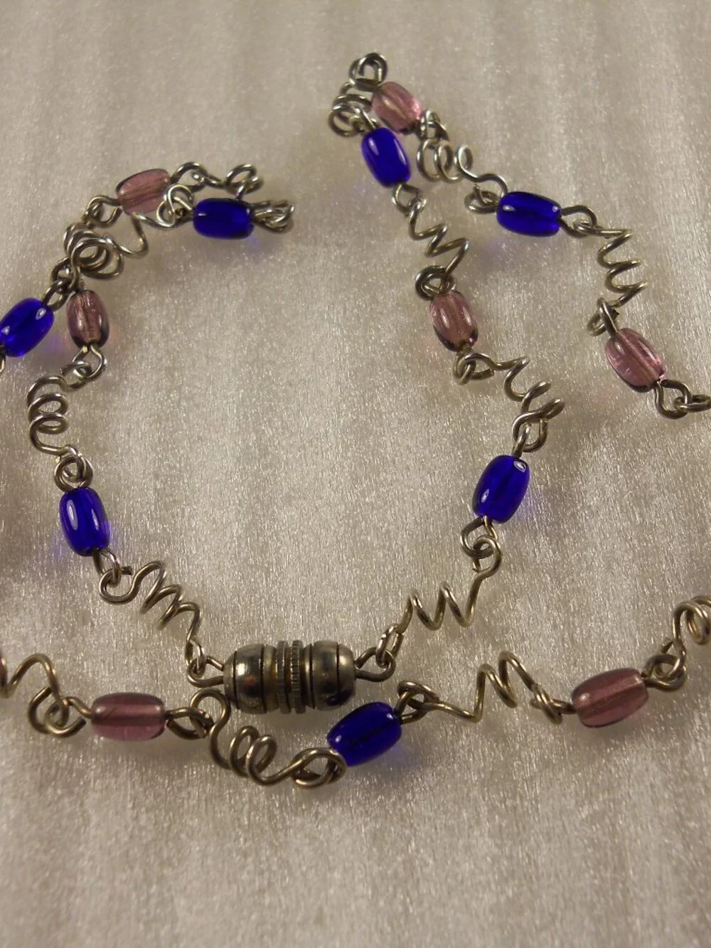 Twisted Link Beaded Neckloace 830